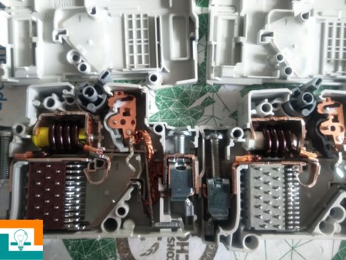 MCN263A ВЫКЛЮЧАТЕЛЬ АВТОМАТИЧЕСКИЙ 2-п Hager 6 kA C 63A
