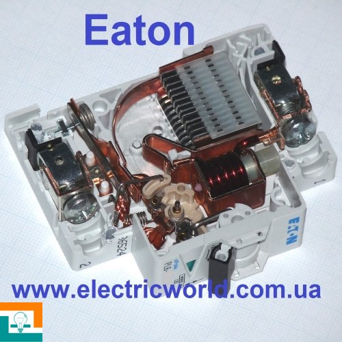 PL4 C 32А 293127 EATON 4,5kA выключатель автоматический 1-полюсный